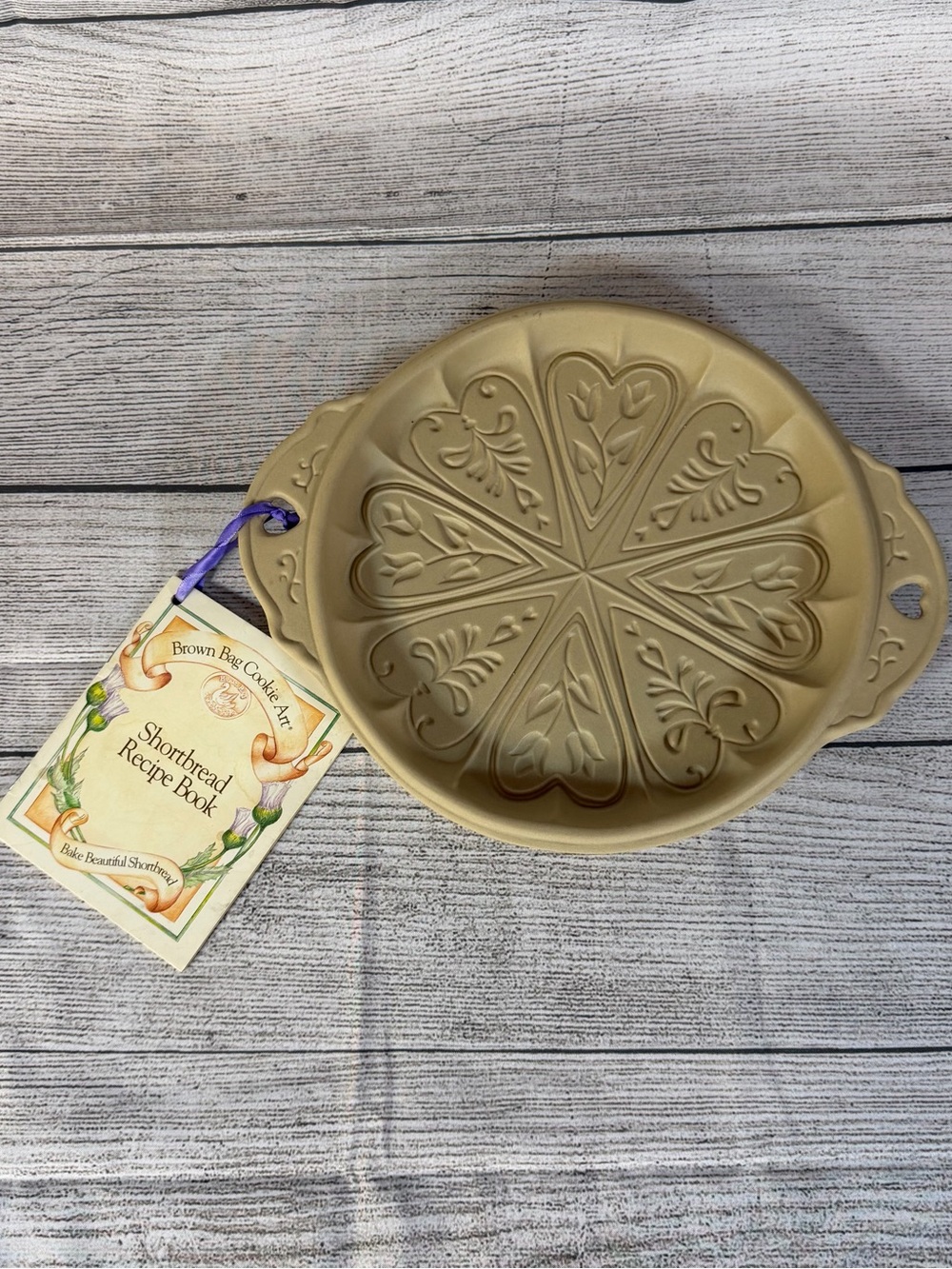 Brown Bag Cookie Art 1988 Hill Design Hearts Tulips Shortbread Pan w Recipe Book